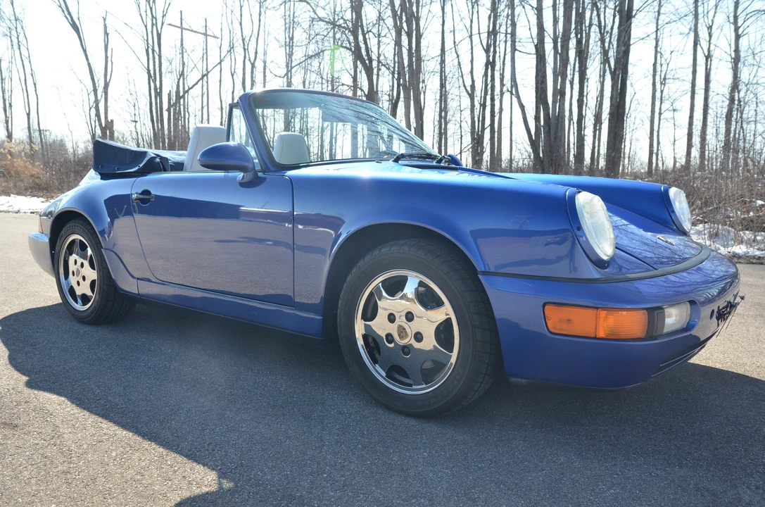 1992 Porsche 964 Carrera 4 - Image 11 of 31