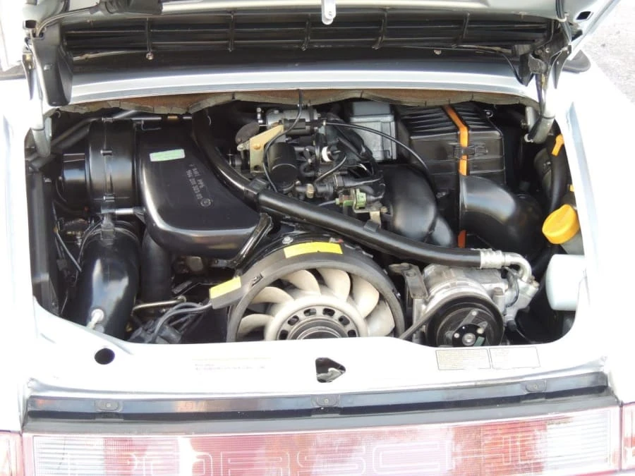 1992 Porsche 964 Carrera 4 - Image 6 of 6