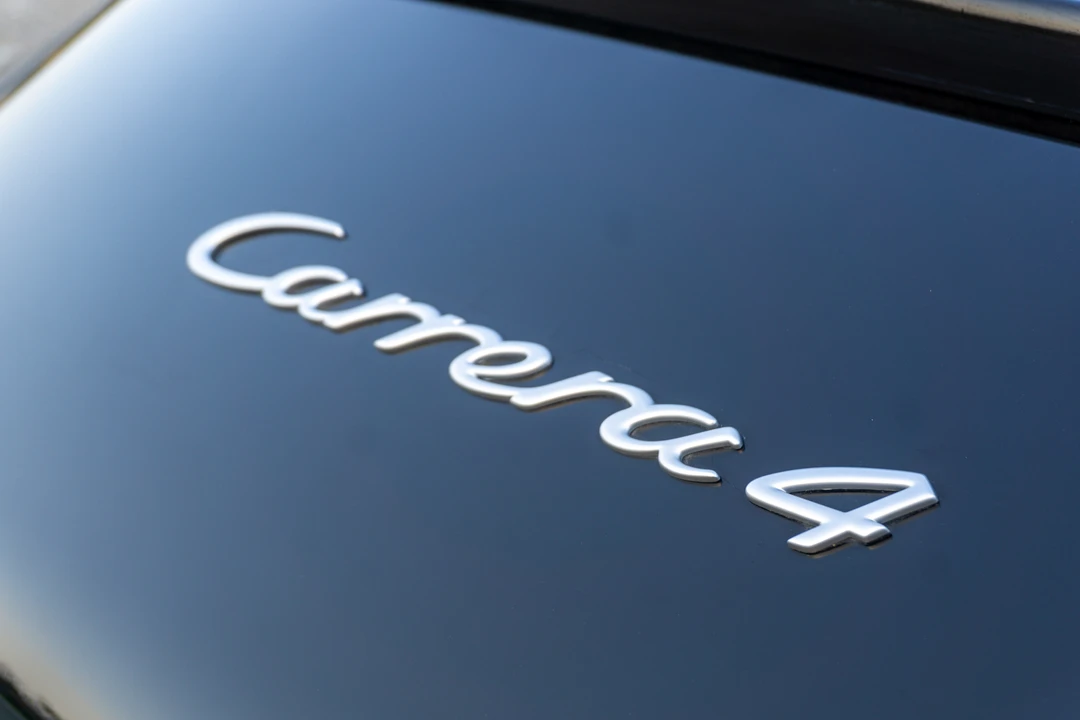 1992 Porsche 964 Carrera 4 - Image 19 of 31
