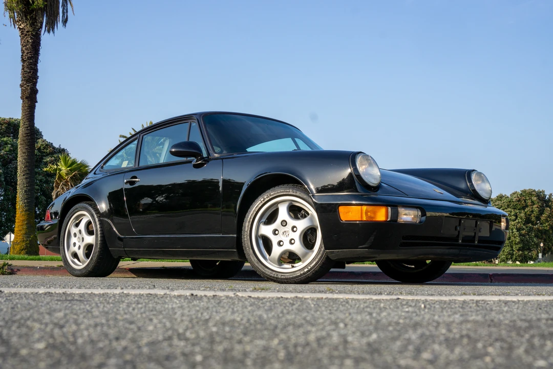 1992 Porsche 964 Carrera 4 - Image 12 of 31