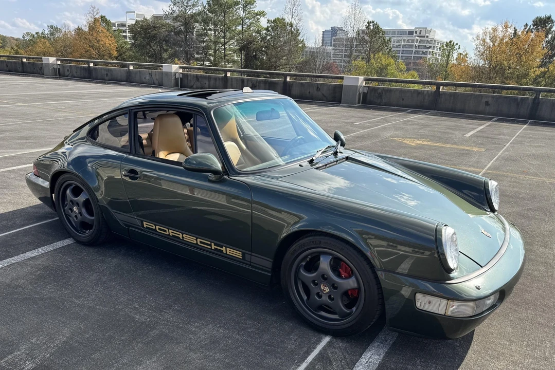 1992 Porsche 964 Carrera 4 - Image 14 of 31