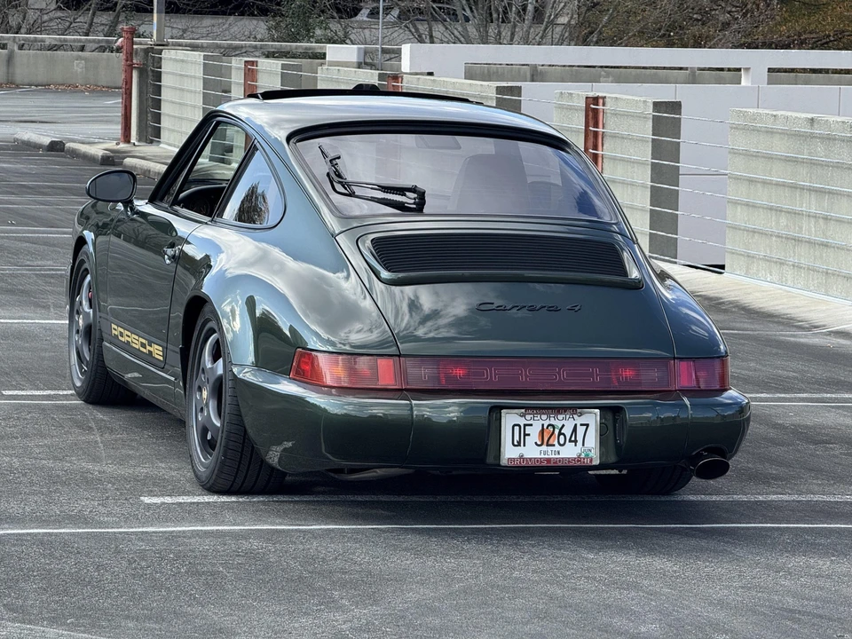 1992 Porsche 964 Carrera 4 - Image 21 of 31
