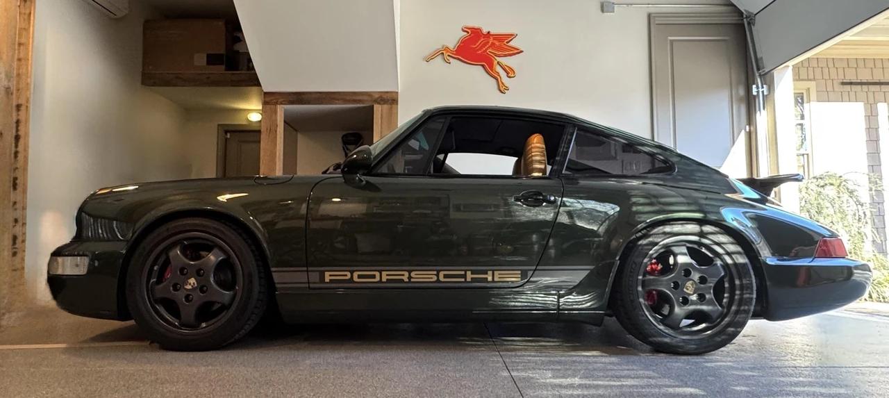 1992 Porsche 964 Carrera 4 - Image 28 of 31