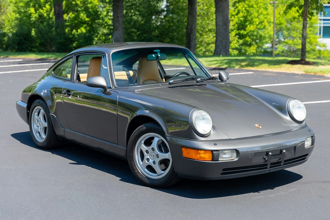 1992 Porsche 964 Carrera 4 - Image 8 of 31