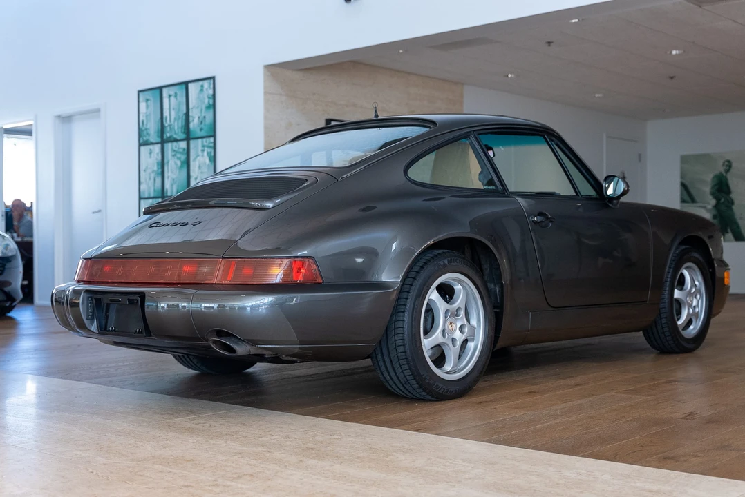 1992 Porsche 964 Carrera 4 - Image 20 of 31