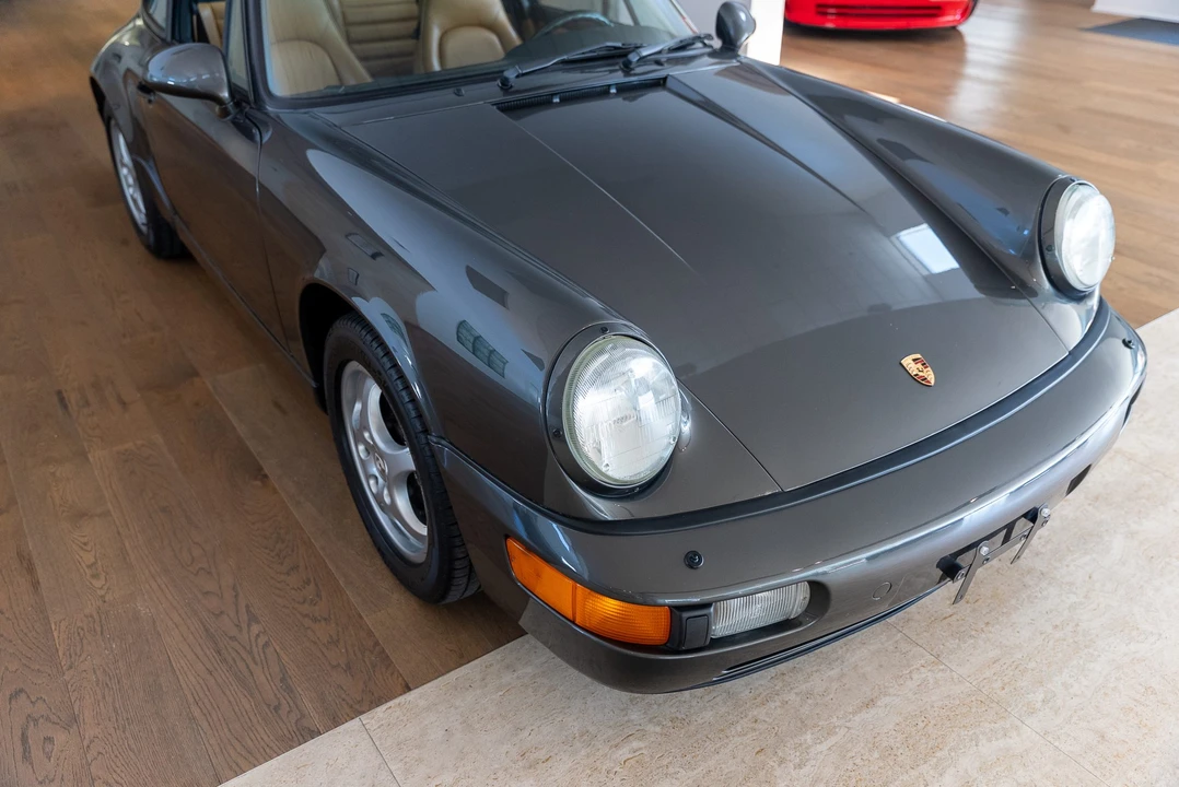 1992 Porsche 964 Carrera 4 - Image 28 of 31