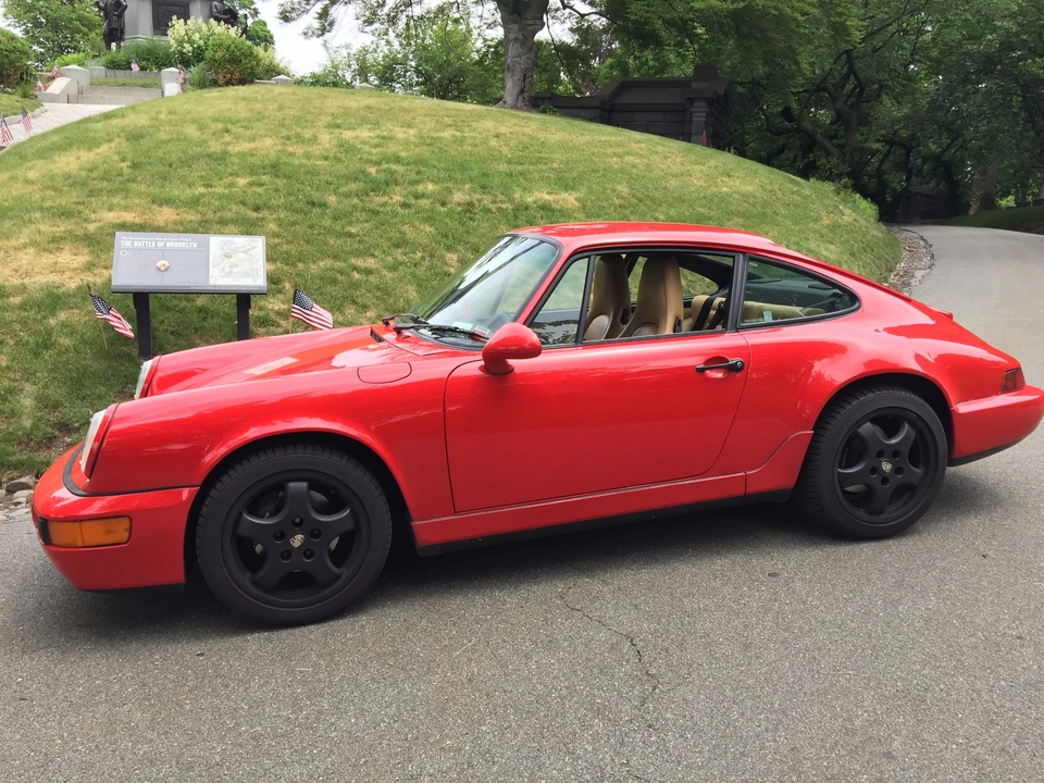1992 Porsche 964 Carrera 4 - Image 16 of 31