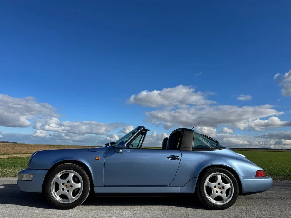 1992 Porsche 964 Carrera 4 - Image 2 of 31