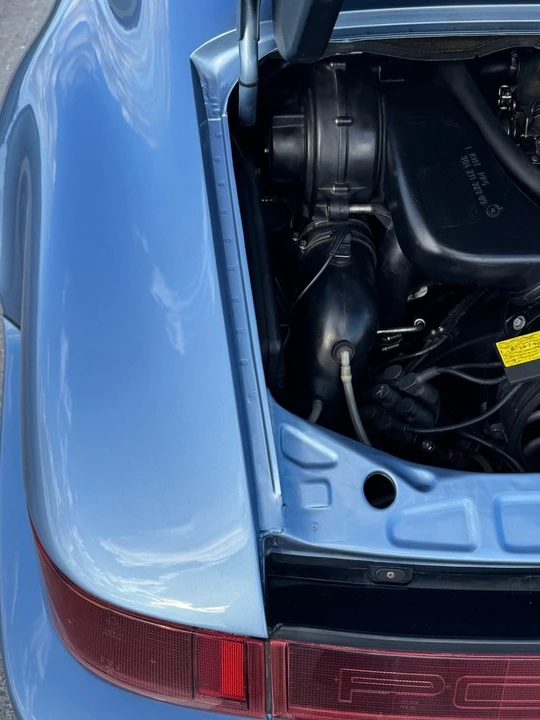 1992 Porsche 964 Carrera 4 - Image 16 of 31