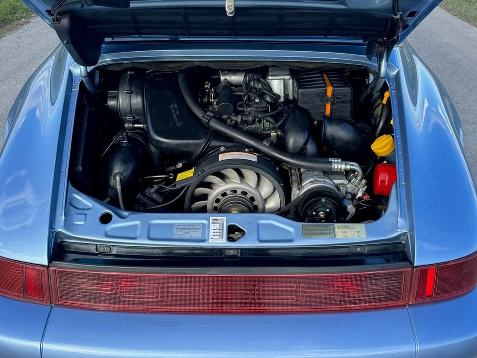 1992 Porsche 964 Carrera 4 - Image 17 of 31