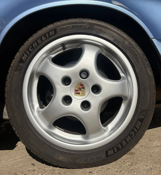1992 Porsche 964 Carrera 4 - Image 20 of 31