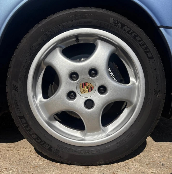 1992 Porsche 964 Carrera 4 - Image 22 of 31