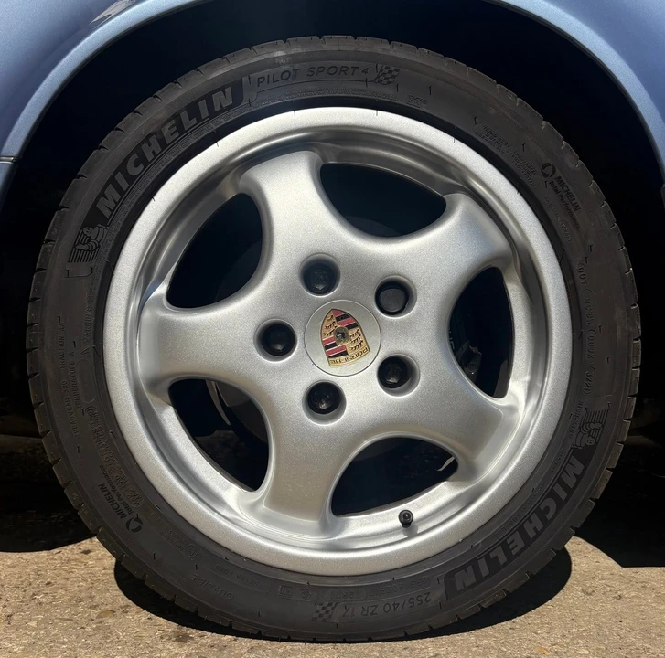 1992 Porsche 964 Carrera 4 - Image 23 of 31
