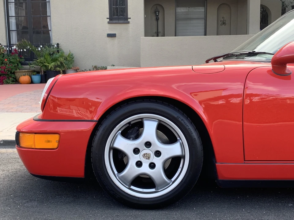 1992 Porsche 964 Carrera 4 - Image 13 of 31