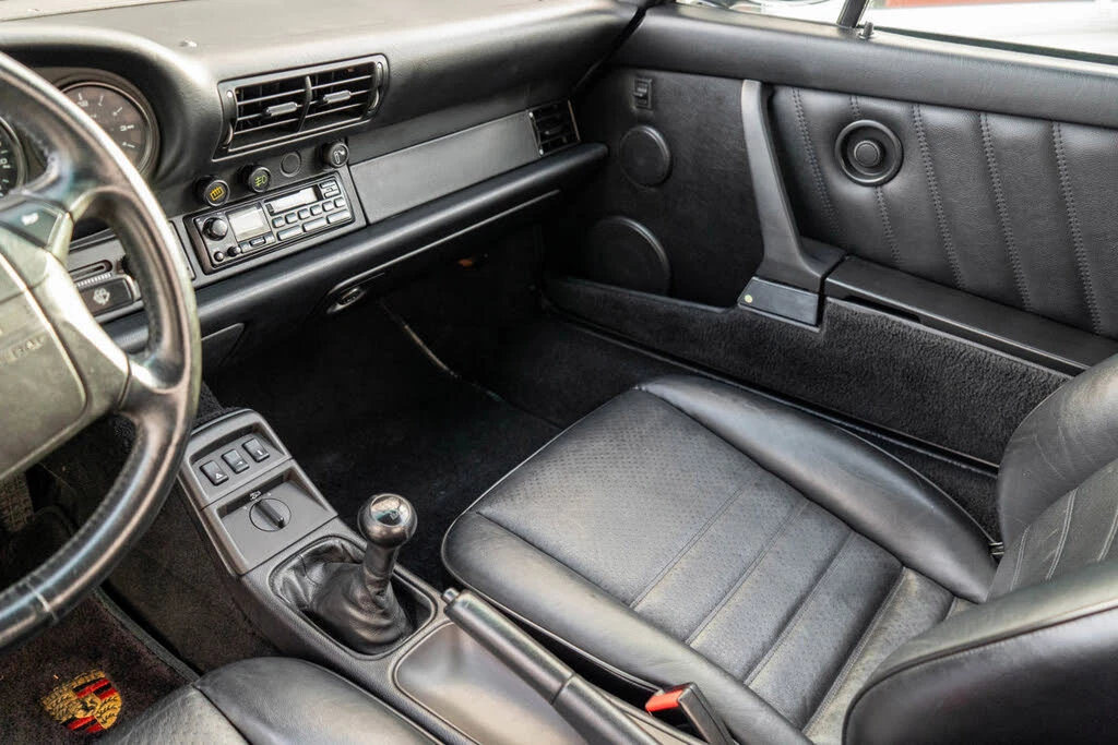 1992 Porsche 964 Carrera - Image 17 of 31