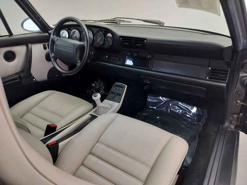 1992 Porsche 964 Carrera - Image 13 of 31