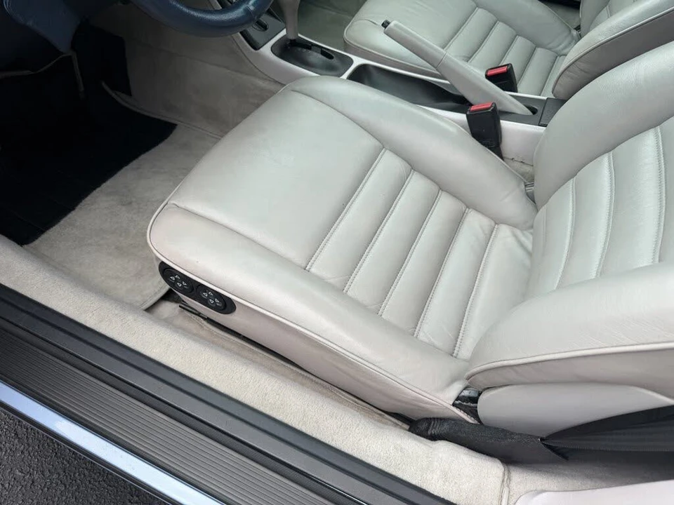 1992 Porsche 964 Carrera - Image 16 of 31