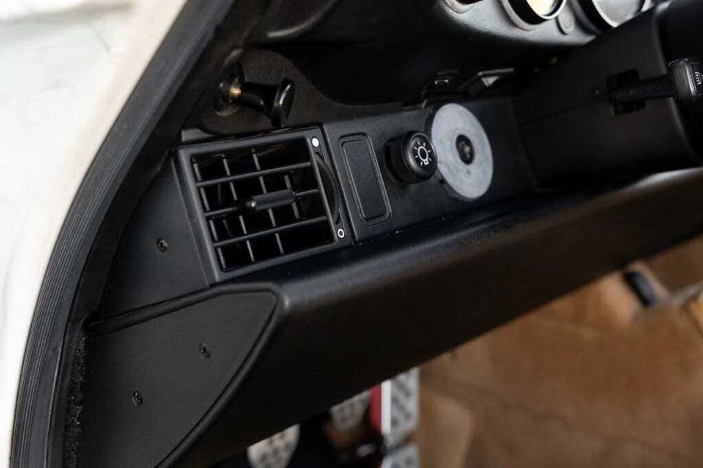 1992 Porsche 964 Carrera - Image 30 of 31