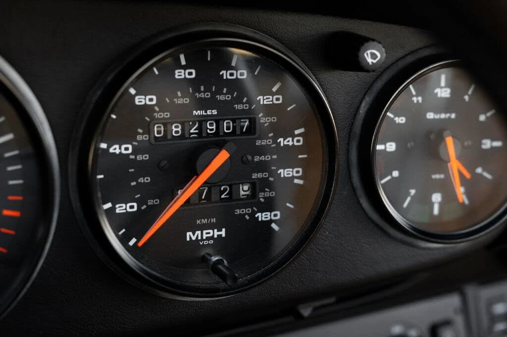 1992 Porsche 964 Carrera - Image 24 of 31