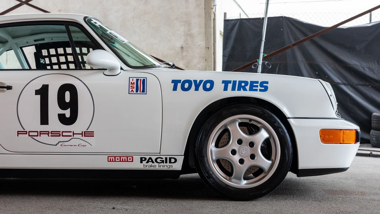 1992 Porsche 964 Carrera RS - Image 22 of 31
