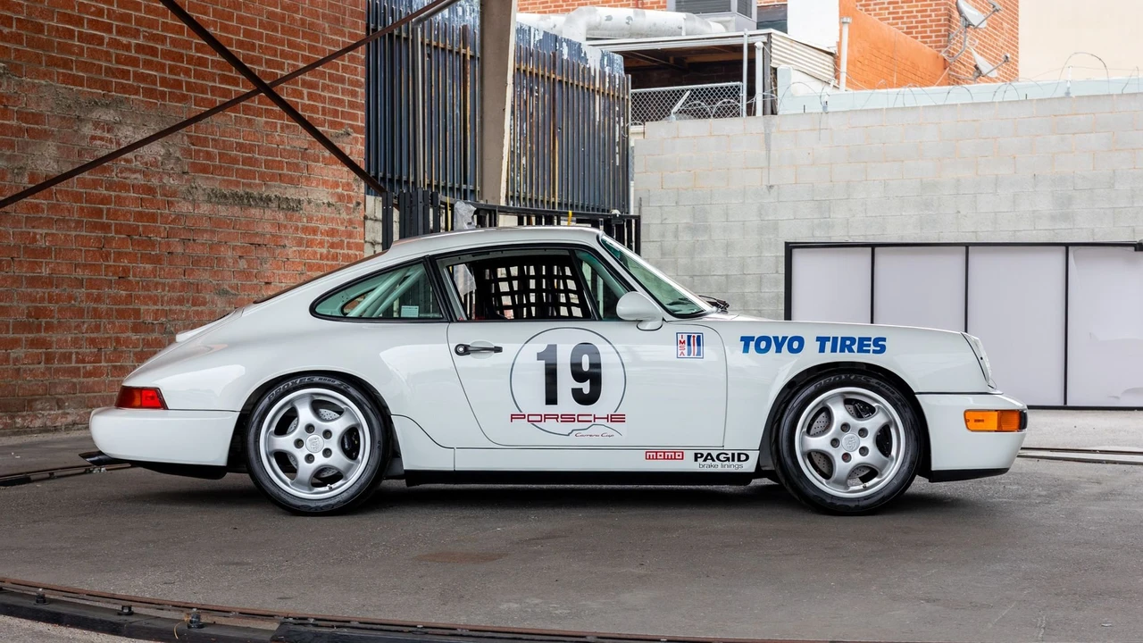 1992 Porsche 964 Carrera RS - Image 9 of 31