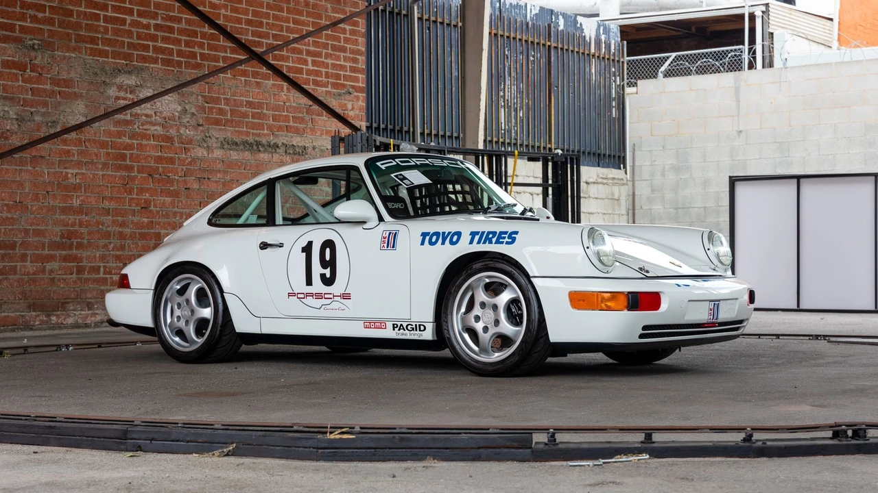 1992 Porsche 964 Carrera RS - Image 15 of 31