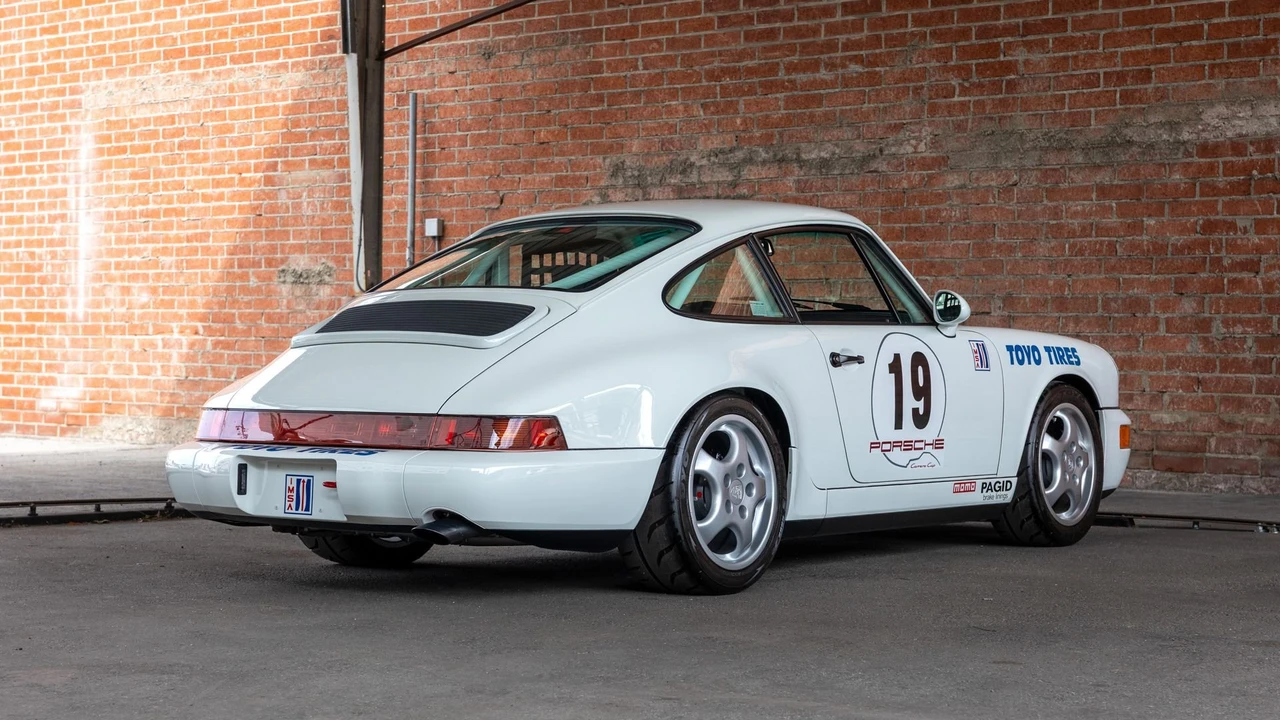 1992 Porsche 964 Carrera RS - Image 14 of 31