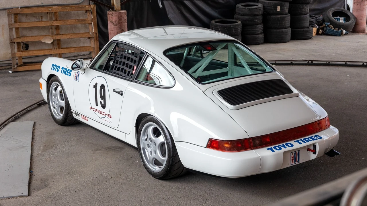 1992 Porsche 964 Carrera RS - Image 18 of 31