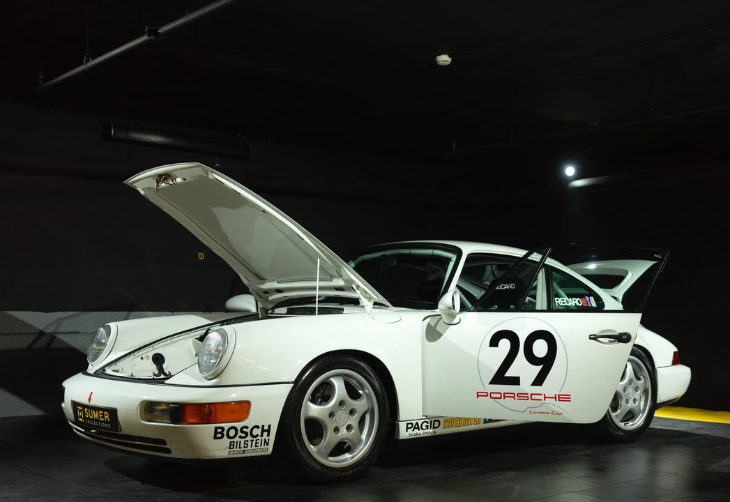 1992 Porsche 964 Carrera RS - Image 17 of 31