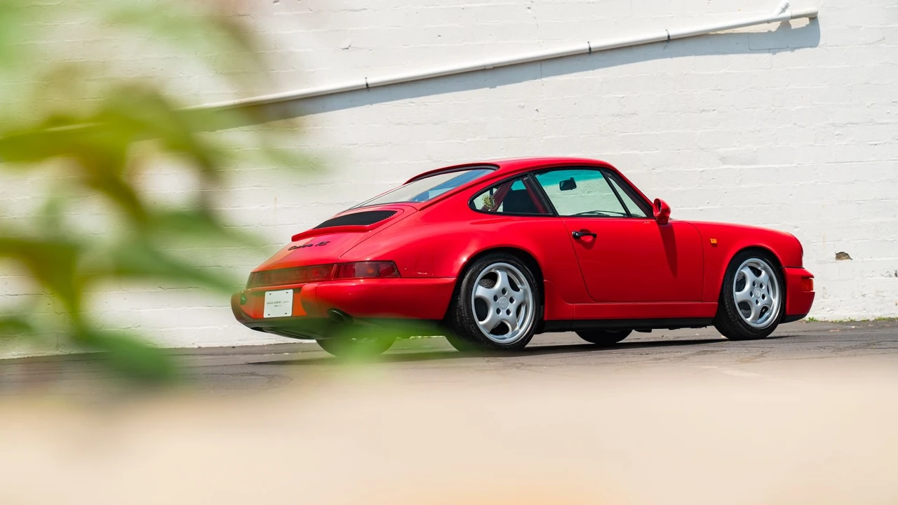1992 Porsche 964 Carrera RS - Image 17 of 31