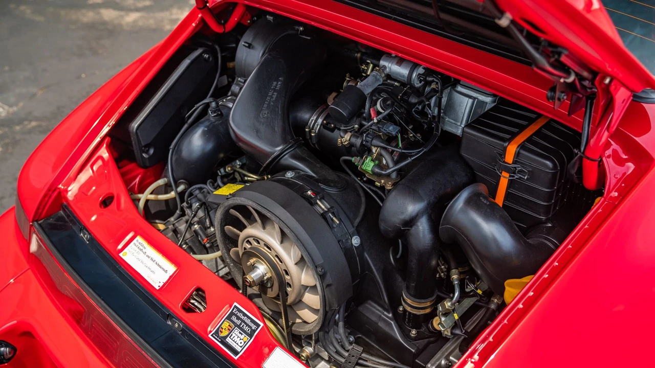 1992 Porsche 964 Carrera RS - Image 8 of 31