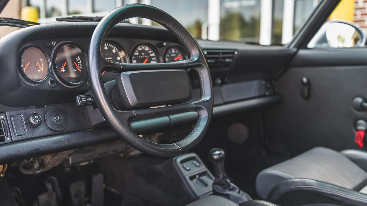 1992 Porsche 964 Carrera RS - Image 7 of 31