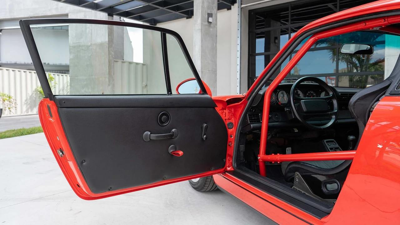 1992 Porsche 964 Carrera RS - Image 30 of 31
