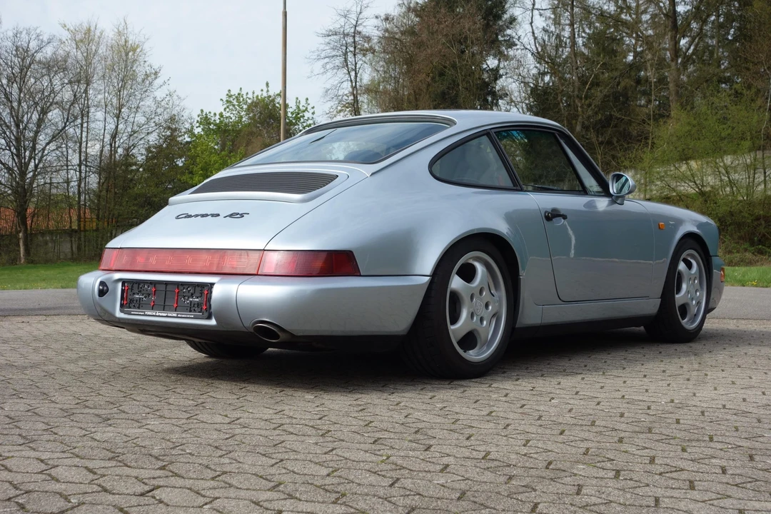 1992 Porsche 964 Carrera RS - Image 16 of 31