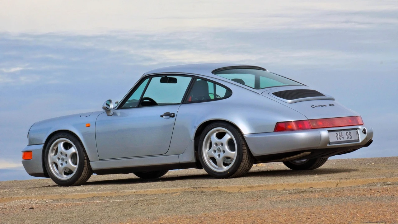 1992 Porsche 964 Carrera RS - Image 17 of 31