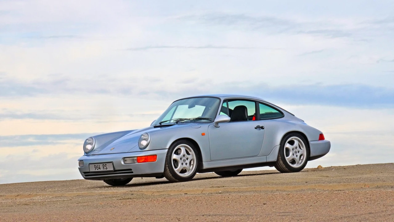 1992 Porsche 964 Carrera RS - Image 11 of 31