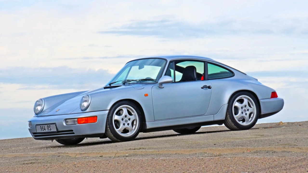 1992 Porsche 964 Carrera RS - Image 12 of 31