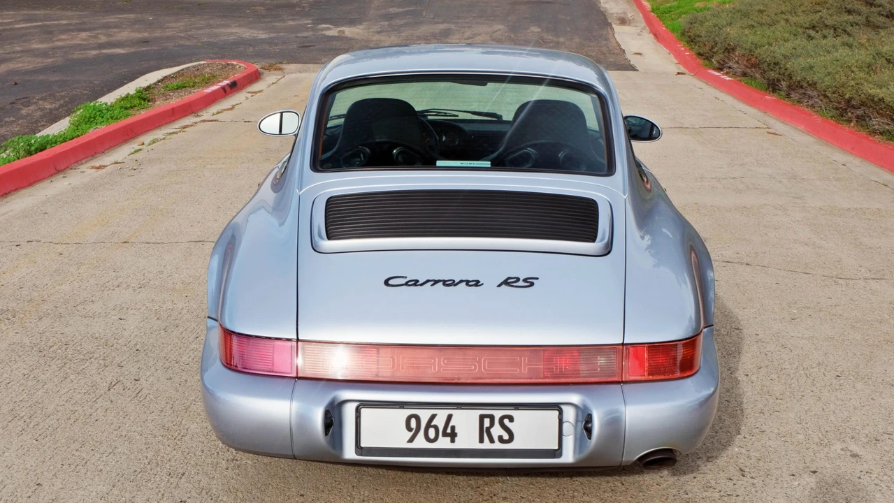 1992 Porsche 964 Carrera RS - Image 29 of 31