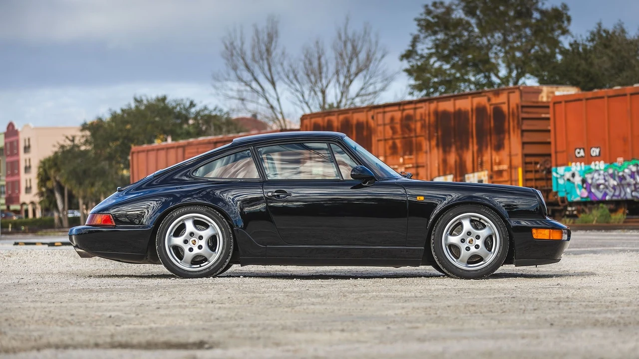 1992 Porsche 964 Carrera RS - Image 12 of 31