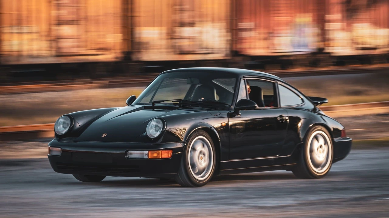 1992 Porsche 964 Carrera RS - Image 16 of 31