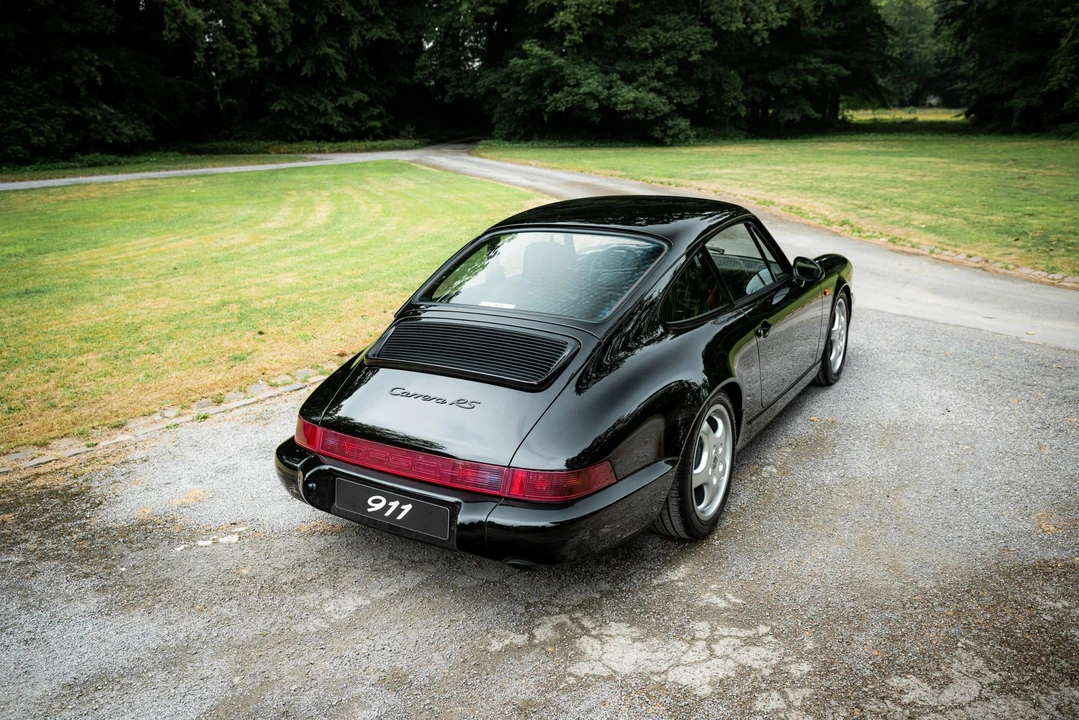 1992 Porsche 964 Carrera RS - Image 16 of 31