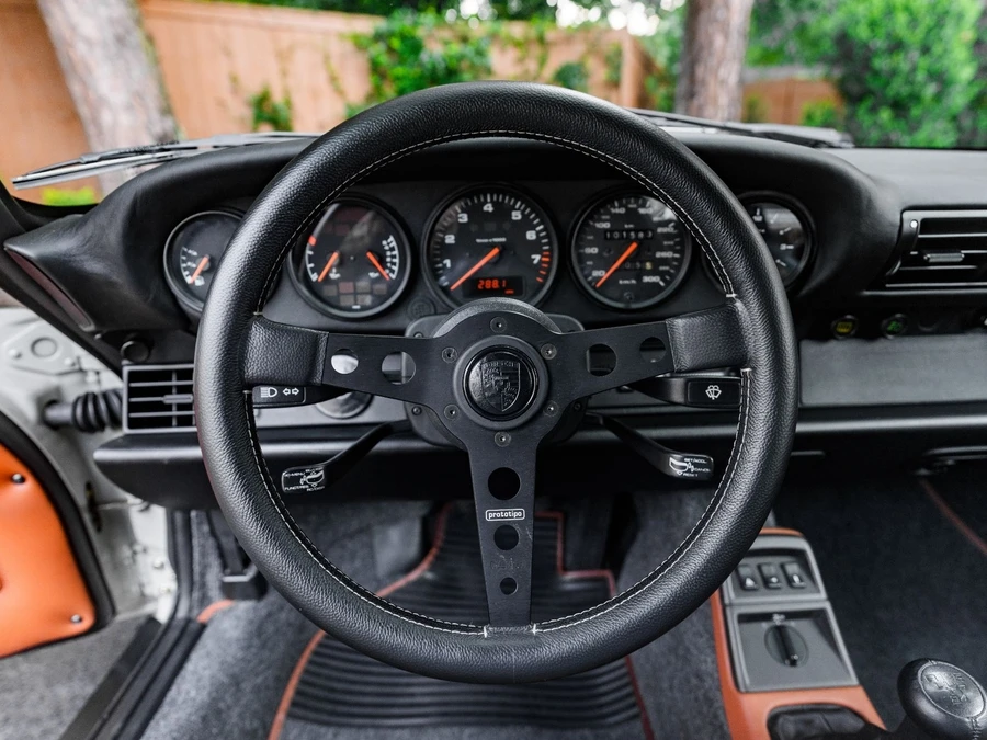 1992 Porsche 964 Carrera - Image 16 of 31