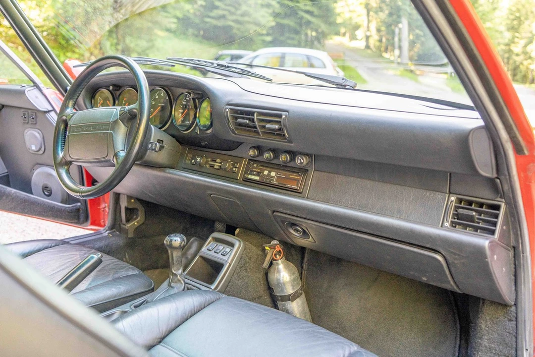 1993 Porsche 964 Turbo - Image 16 of 30