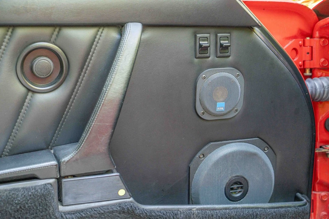 1993 Porsche 964 Turbo - Image 21 of 30