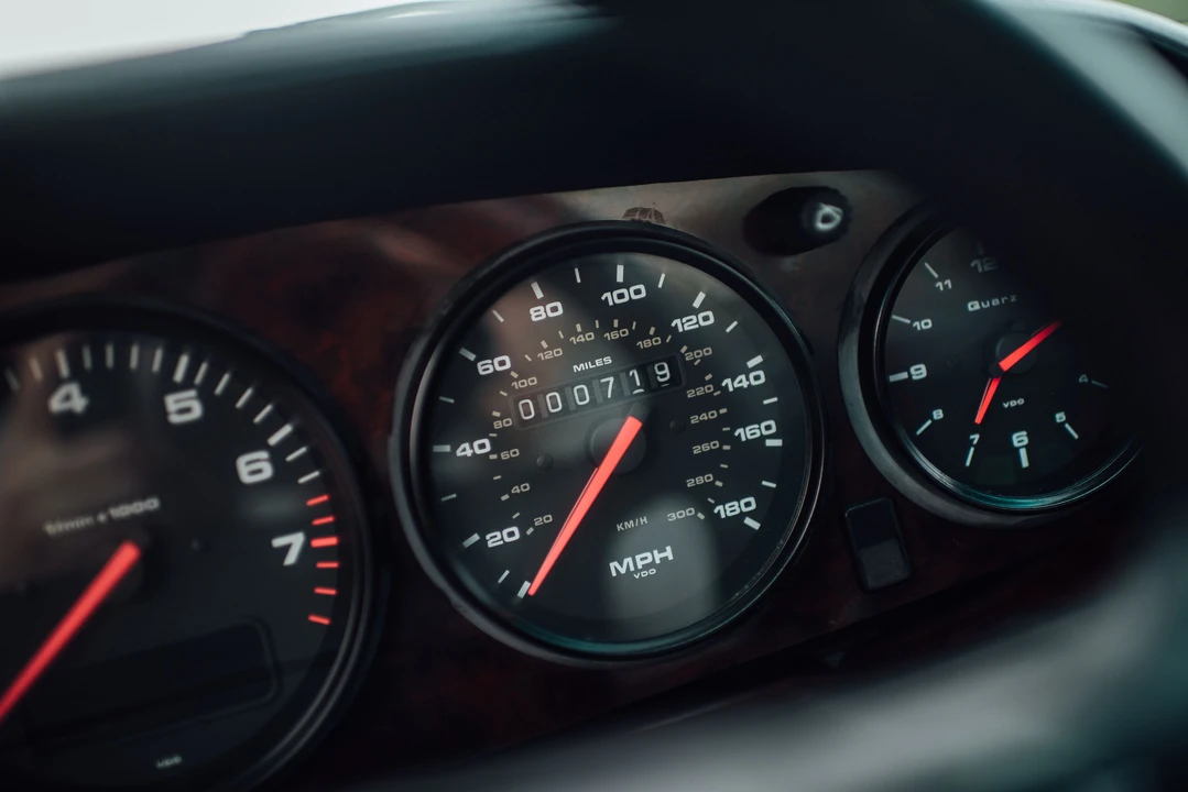 1992 Porsche 964 Turbo - Image 19 of 31