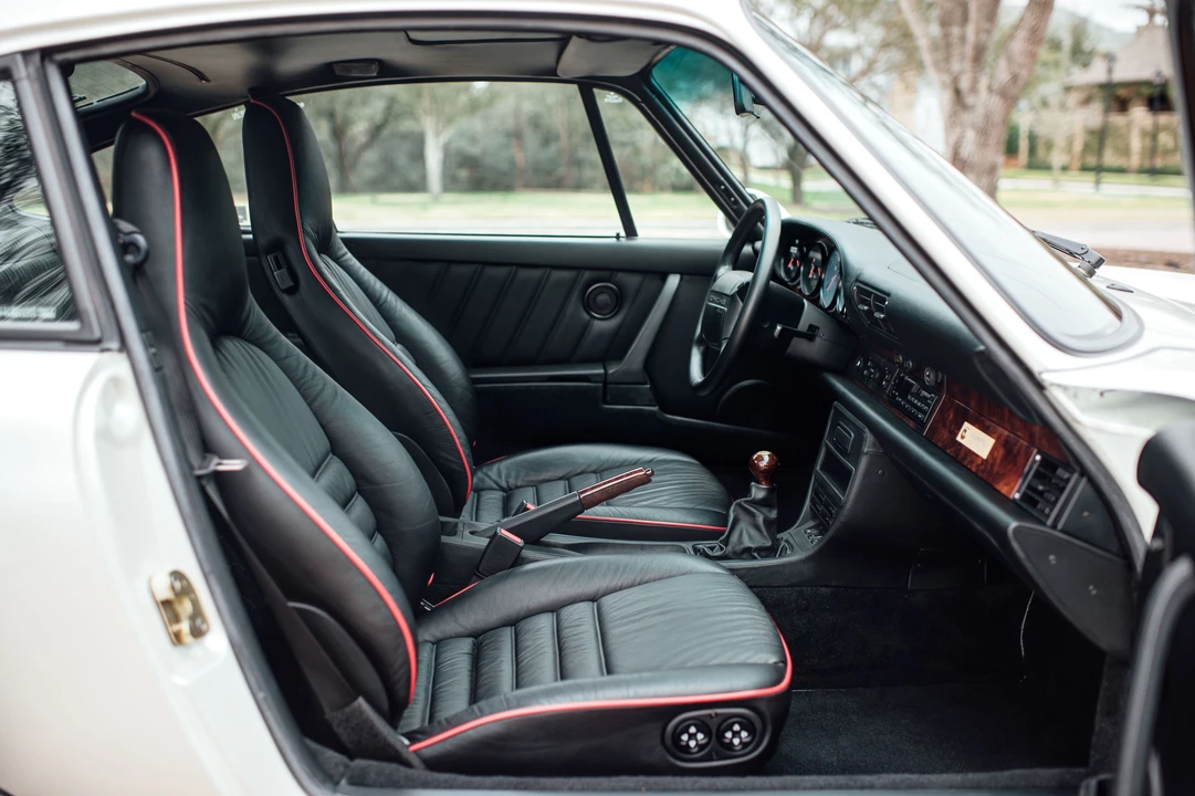 1992 Porsche 964 Turbo - Image 21 of 31
