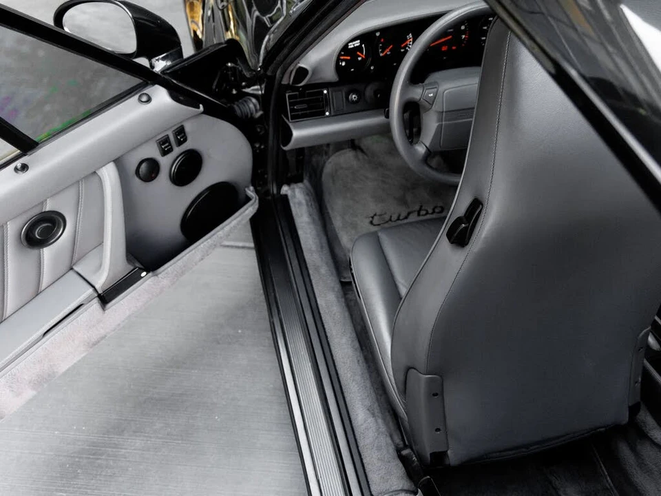 1992 Porsche 964 Turbo - Image 29 of 31