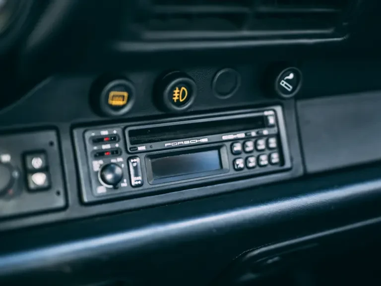 1992 Porsche 964 Turbo S - Image 18 of 31