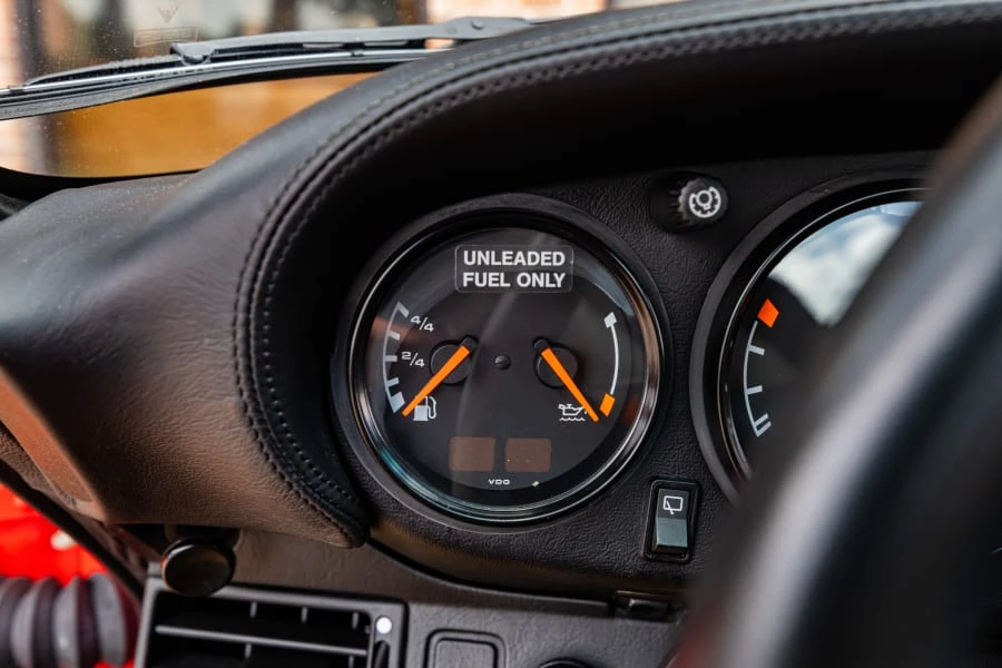 1992 Porsche 964 Turbo - Image 27 of 31