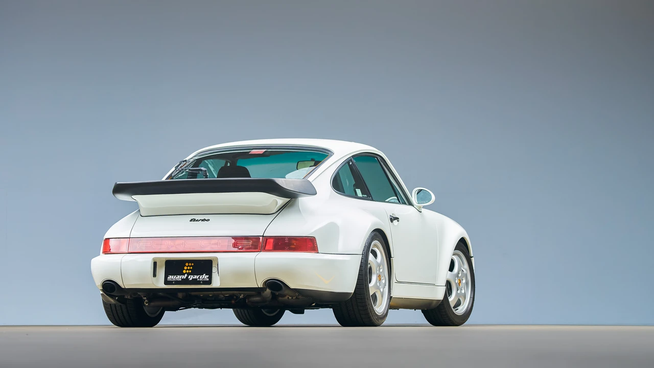 1992 Porsche 964 Turbo - Image 23 of 31
